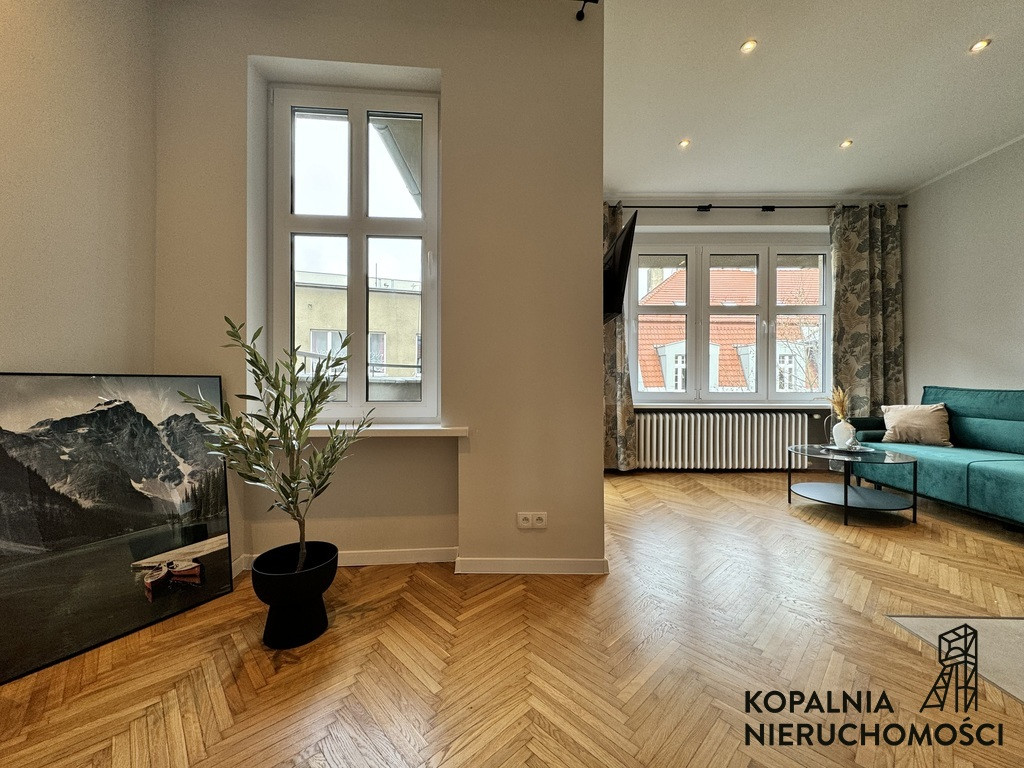 Mieszkanie – Katowice, Śródmieście - Widok 4