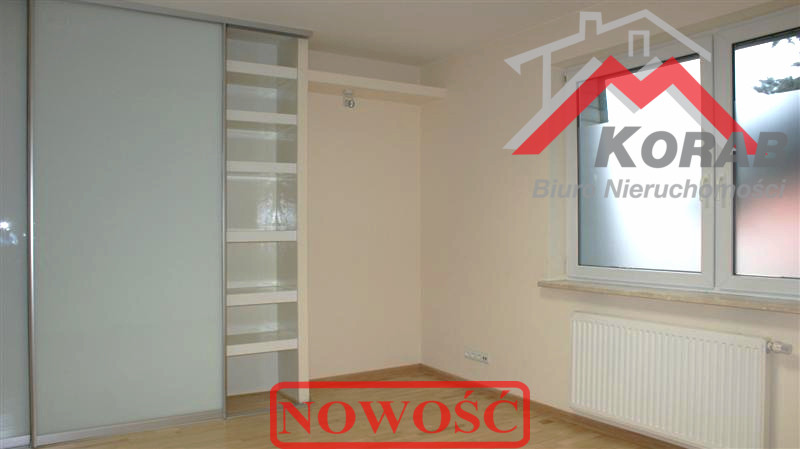 Mały lokal biurowy na piętrze - Widok 6