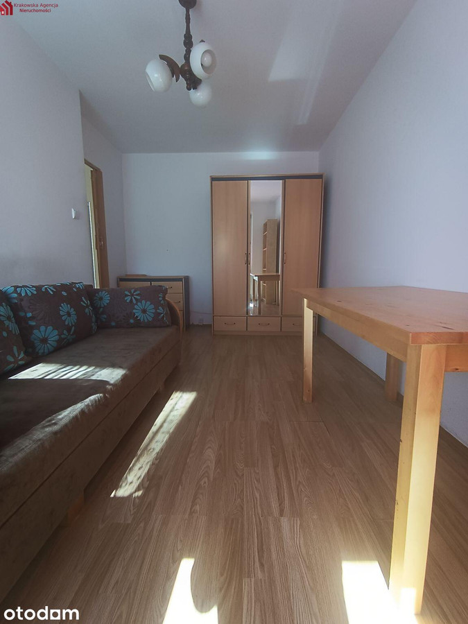 2 pokoje jasna kuchnia duży balkon