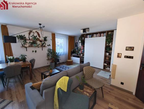 Apartment in Kraków, Osiedle "Kurdwanów Nowy", Podgórze Duchackie - Więcej