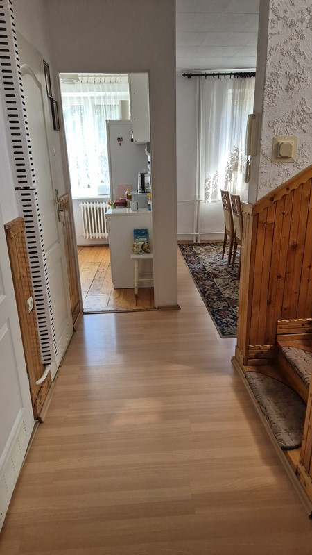 Dom – Jelenia Góra, OBSZAR PLAC RATUSZOWY, Śródmieście - Widok 3