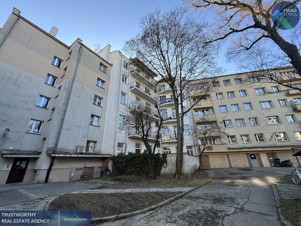4-pokojowe mieszkanie przy Wawelu, balkon, piwnica - Widok 4