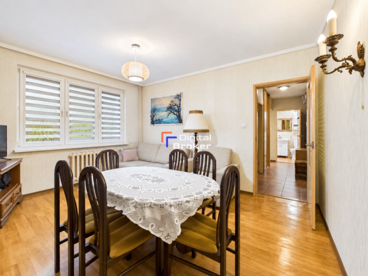 świetna lokalizacja | 52,3 m² | 3 pokoje| parter | piwnica