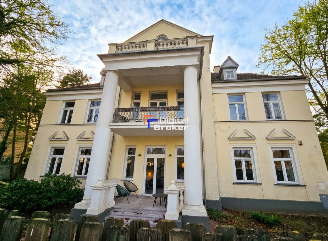98,73 m² | 3 pokoje | przedwojenny dom | ogród | balkon 7,7 m² | Wawer