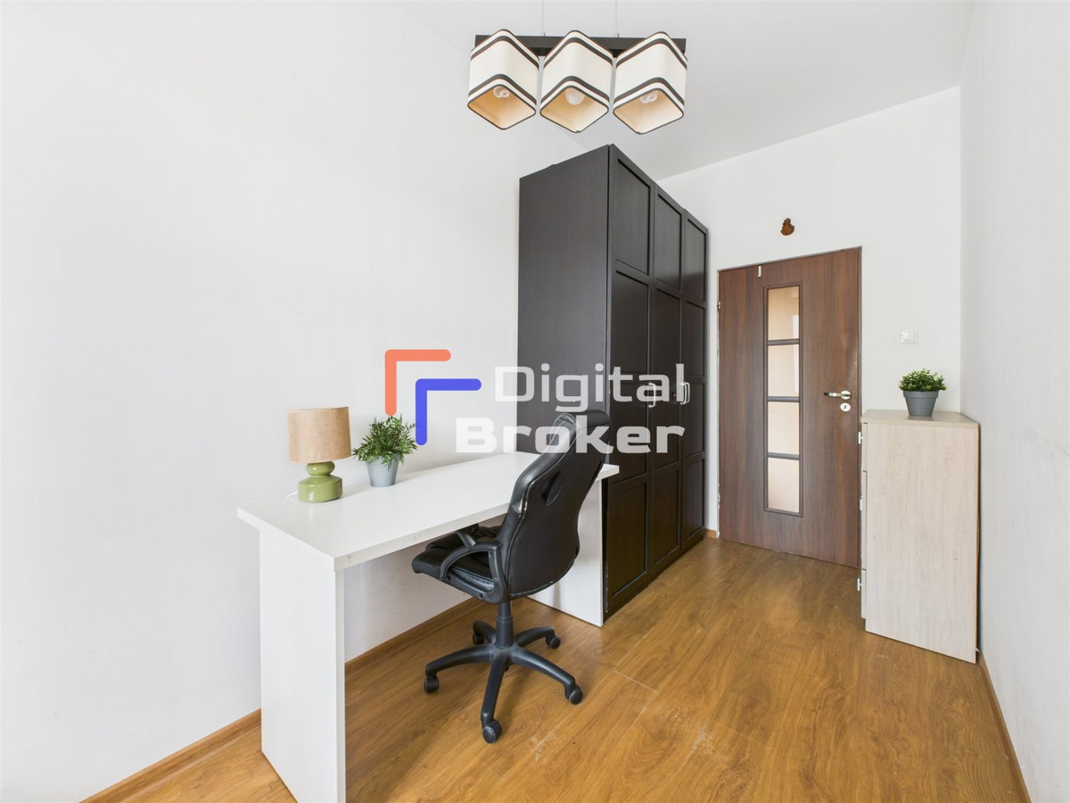 Apartment in Wrocław, Trójkąt, Krzyki - Więcej