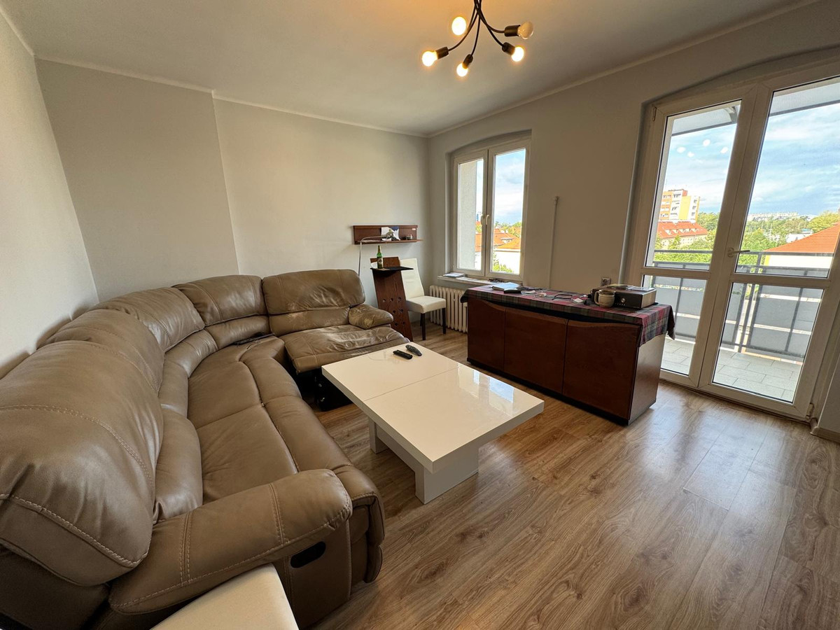 3 pokojowe 70 m2 z balkonem