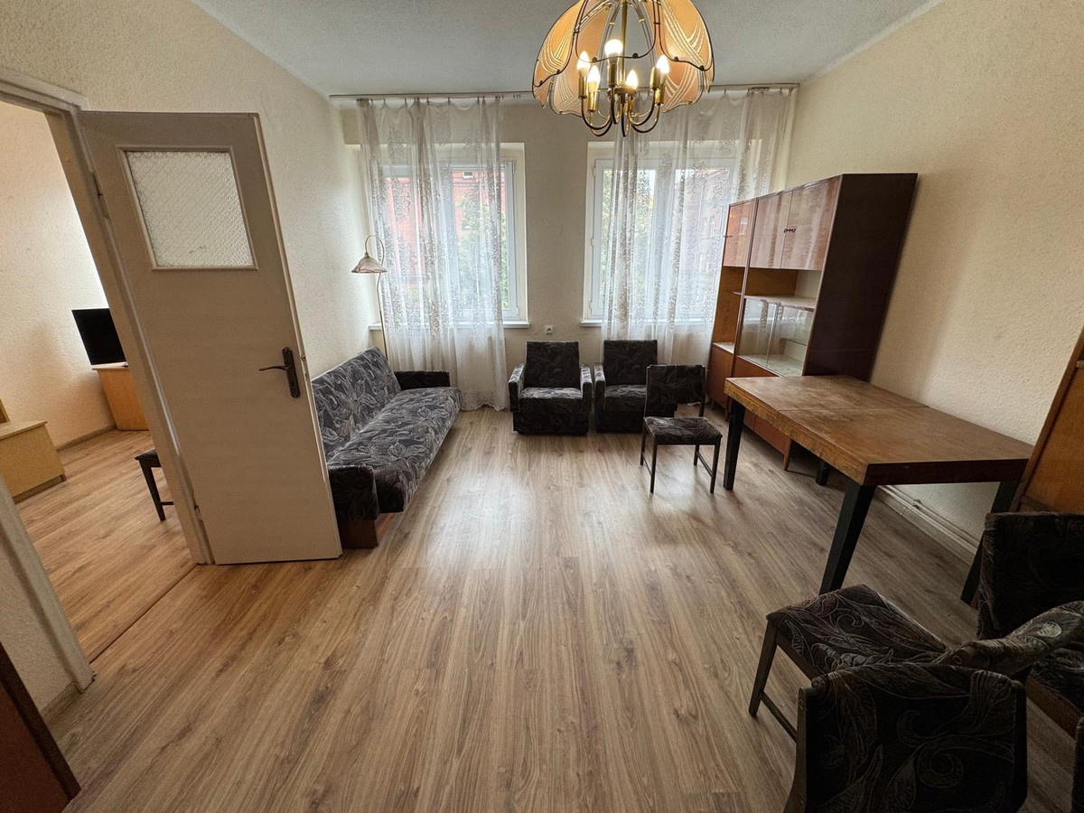 3 pokojowe 65 m2 w Centrum