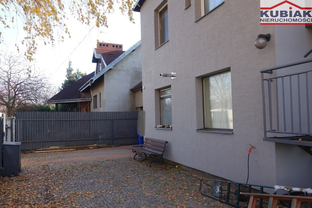 Obiekt na cichą działalność z mieszkaniem 130m2