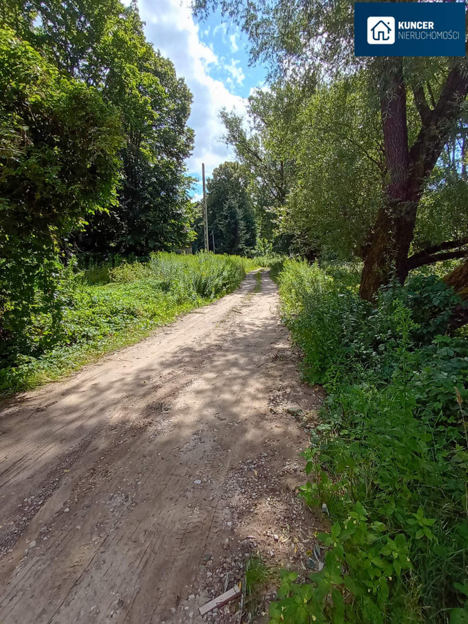 Działka Budowlana w Pobliżu Jeziora Święcajty - Więcej