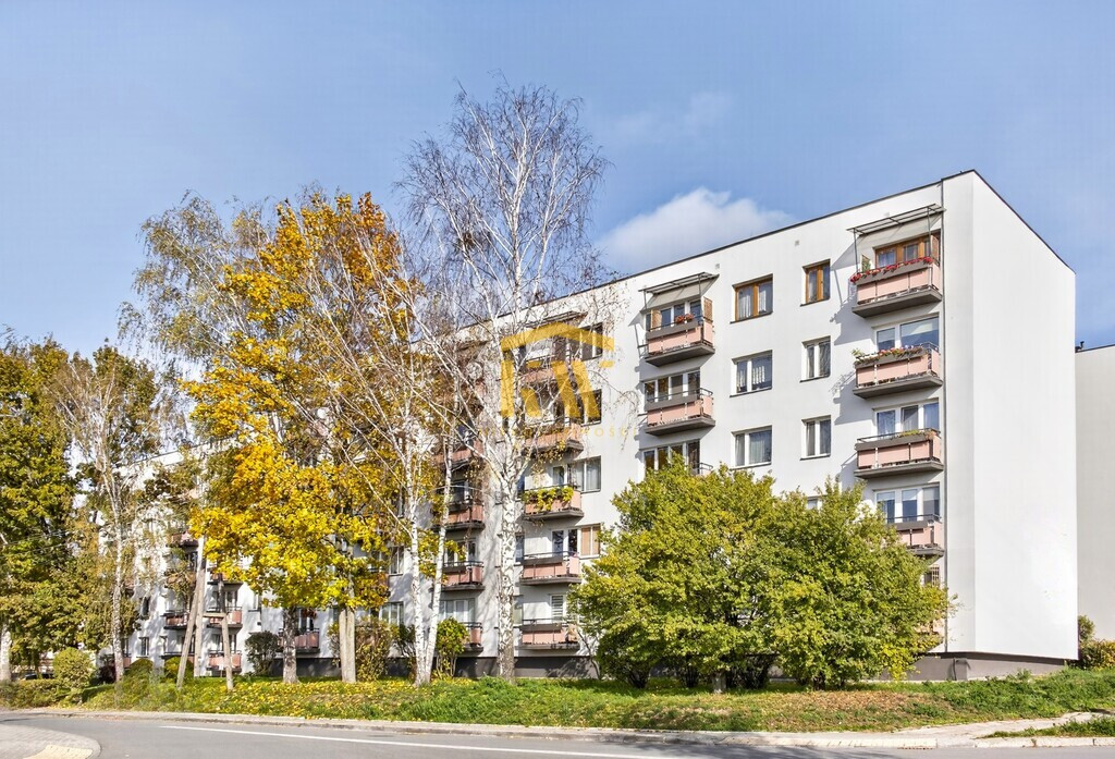 3 pok 57m dobry rozkład garaż Borki ul. Kosowska
