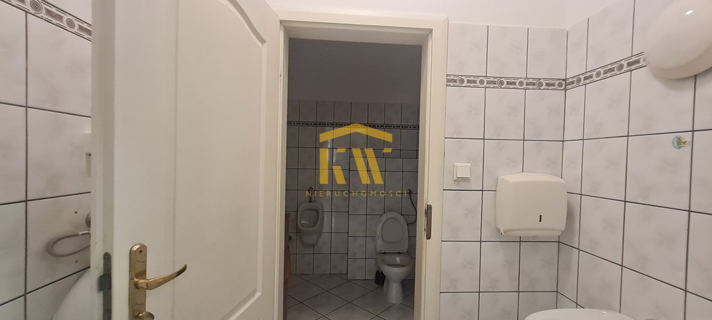 Lokal na wynajem przy dworcu - Więcej
