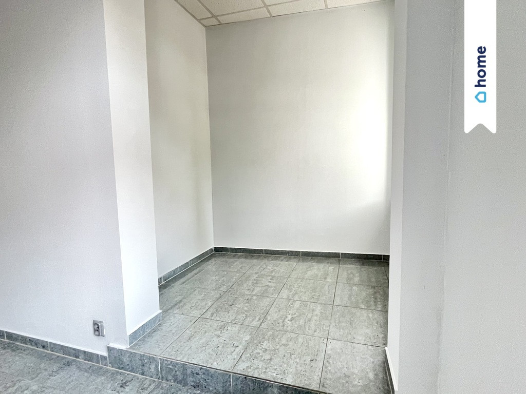 Lokal 135 m² blisko ronda Jagiellonów - Widok 2