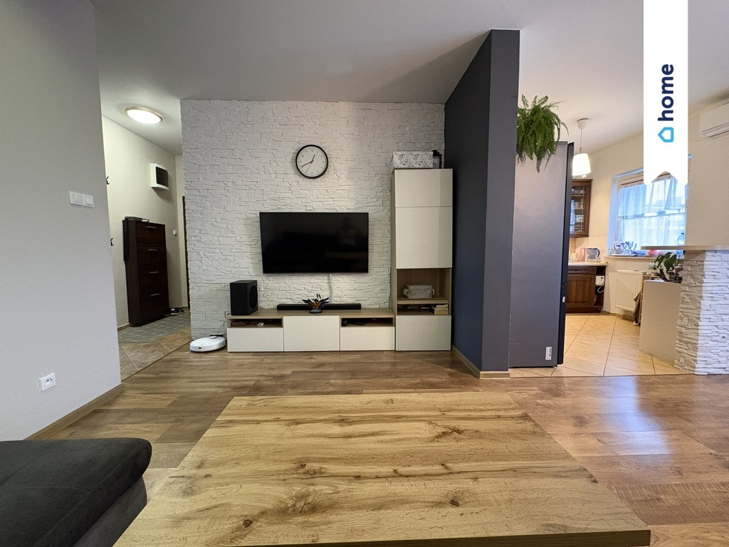 3 pokoje, 57 m², ostatnie piętro, garaż, taras, c