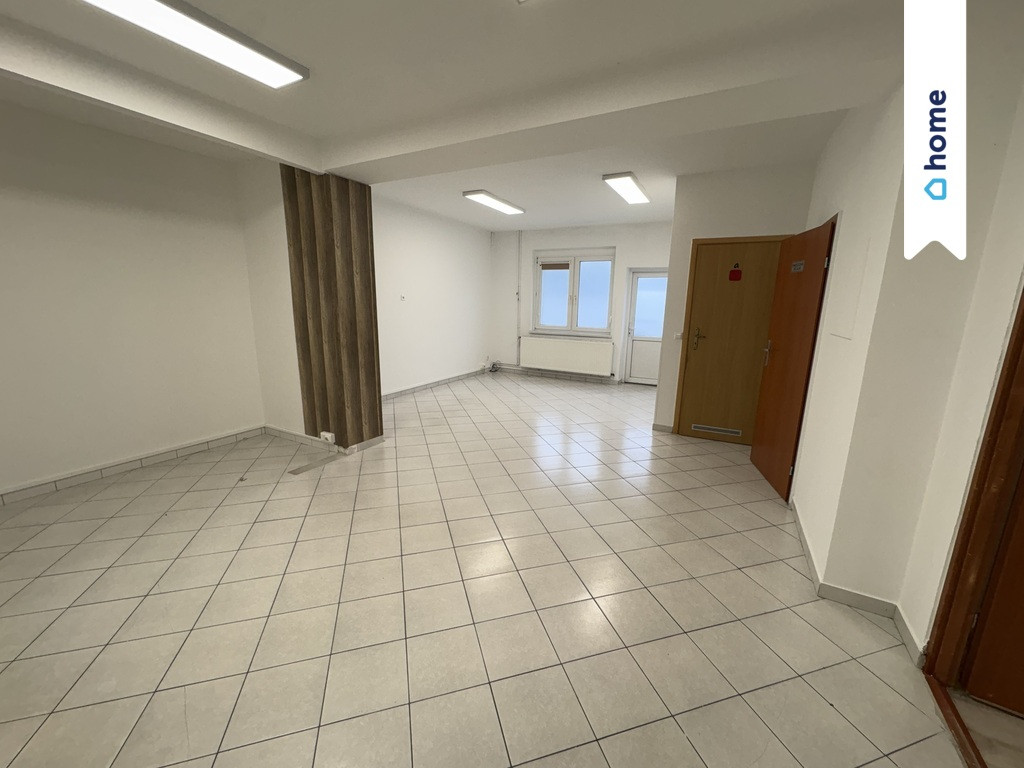 Lokal usługowy 110 m², parter, szerokie możliwości