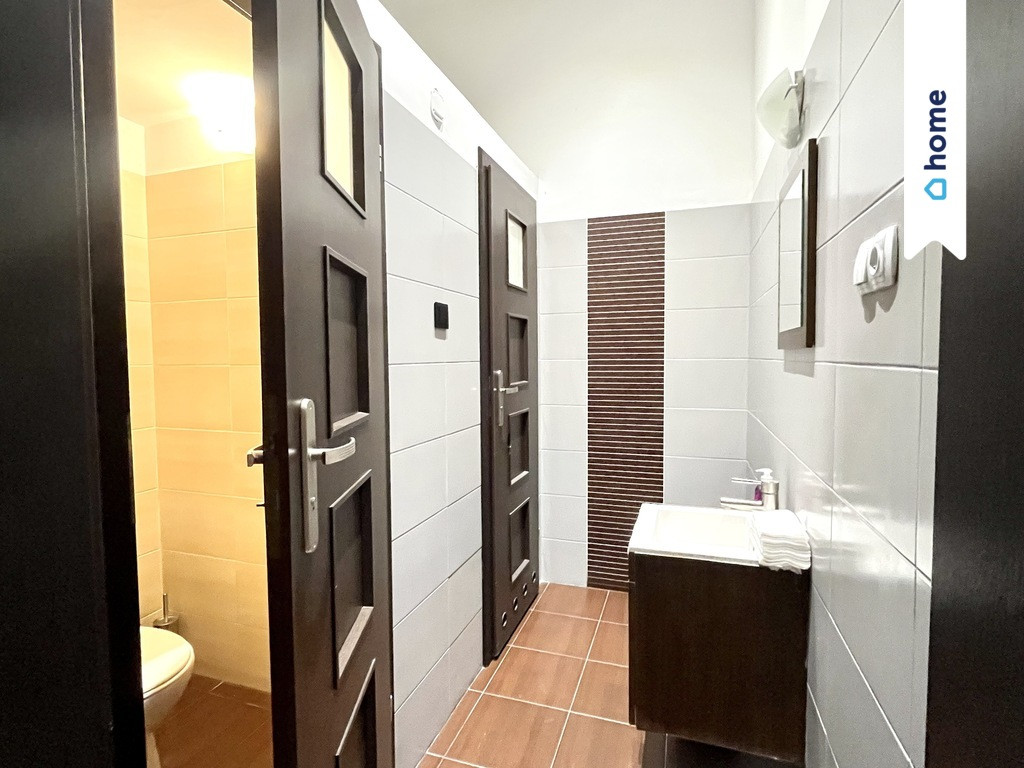 Lokal na ul. Poznańskiej 140 m² - Więcej
