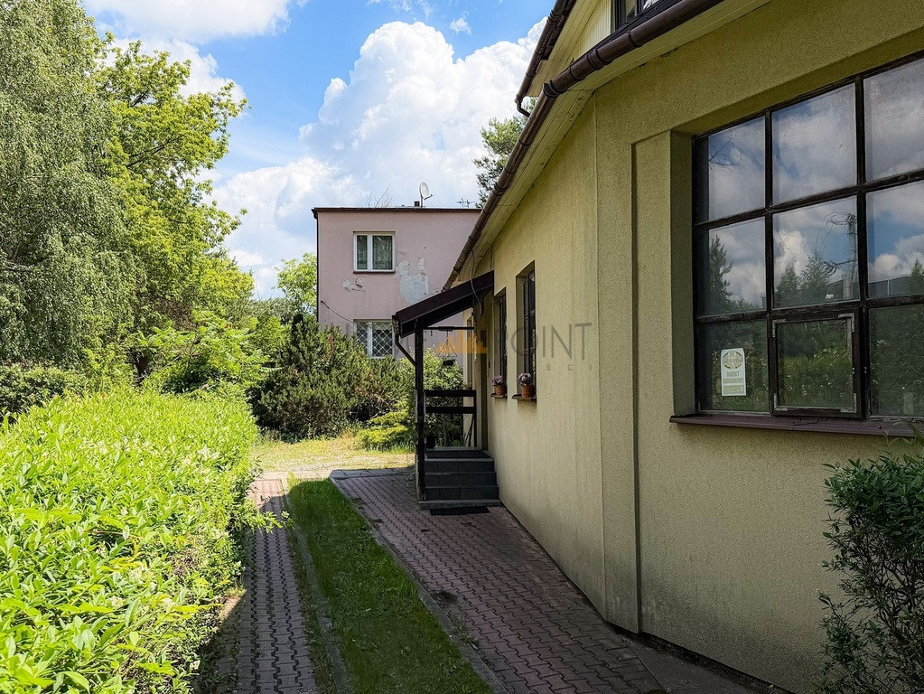 działka 2277 m², z domem i warsztatem samochodowym - Widok 4