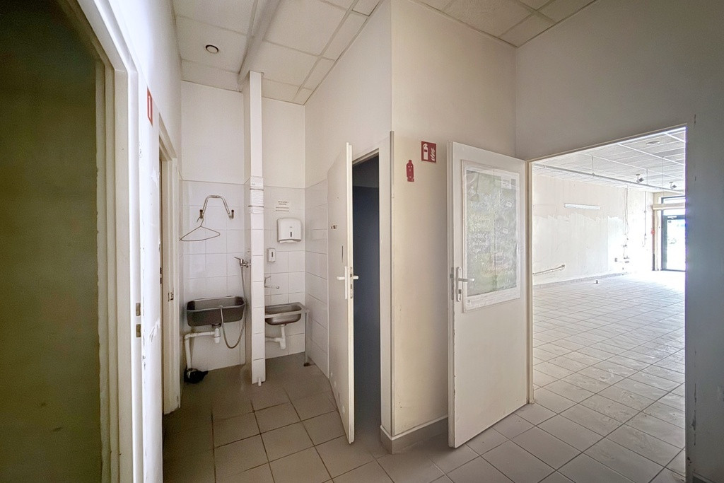 Lokal handlowo-usługowy, Polesie, 3 wejścia - Widok 4