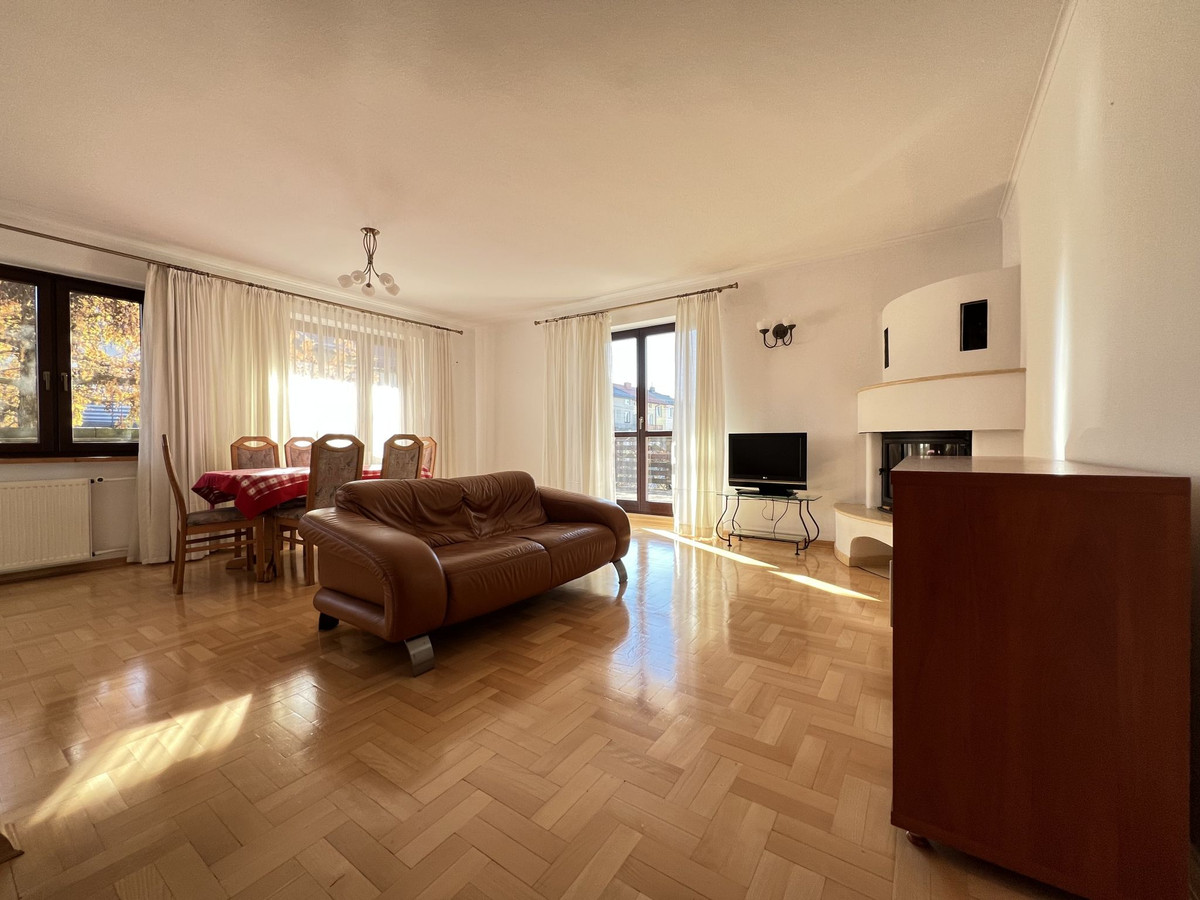 2-roms leilighet, 90 m²