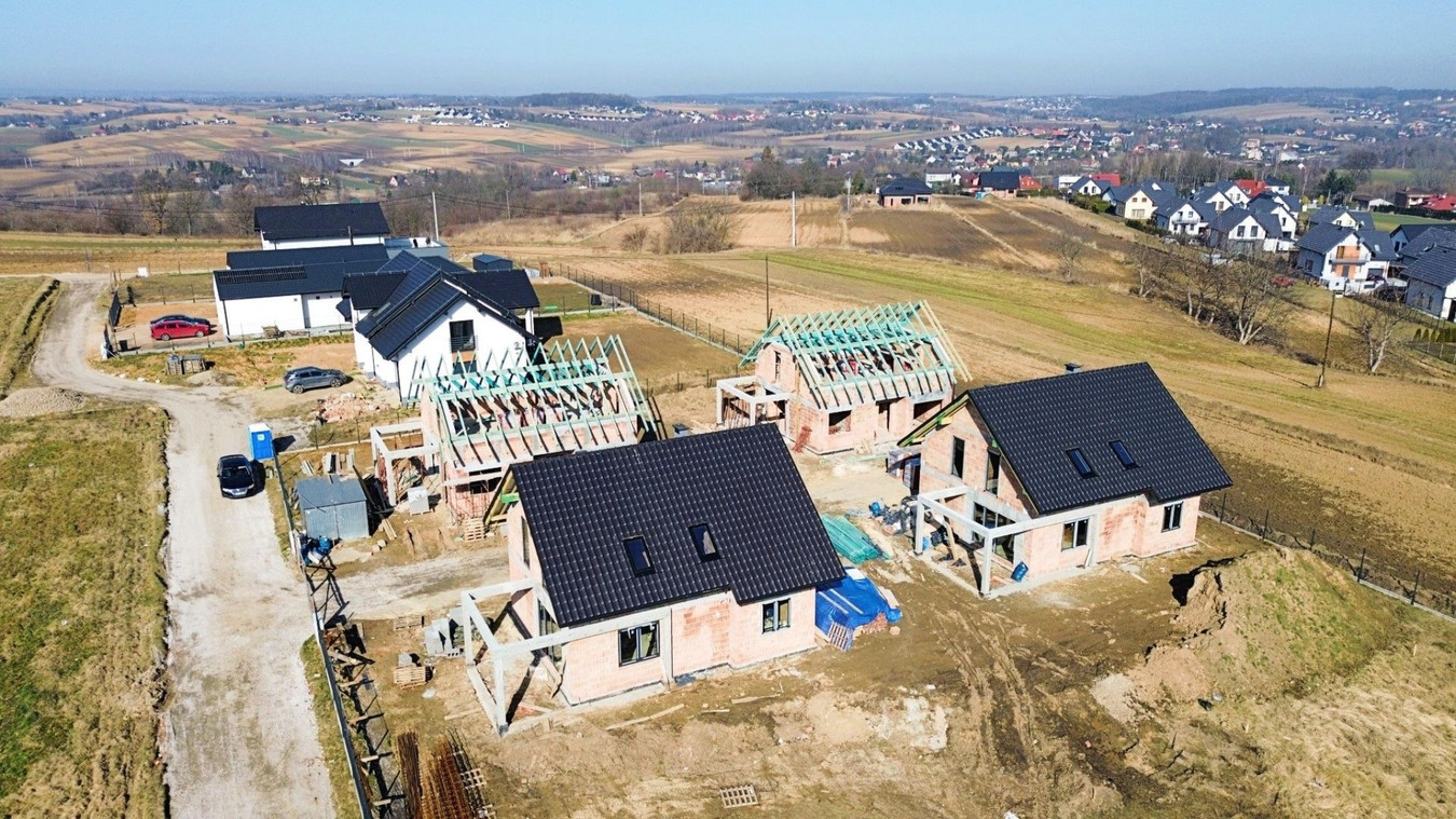 Dom – Kocmyrzów-Luborzyca, Sulechów - Więcej
