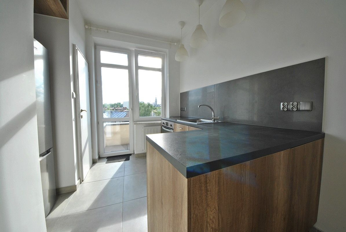 Apartment in Bielsko-Biała, Przy Strzelnicy, Biała Śródmieście - Widok 4