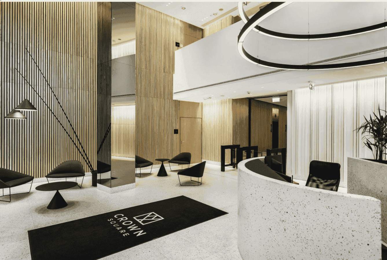 CROWN SQUARE - Widok 2