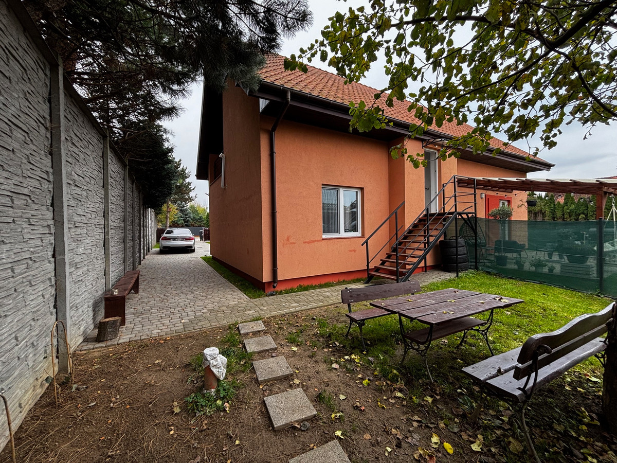 Dom Białołęka 110m2 z ogródkiem- 4500 zł ze wszystkimi opłatami