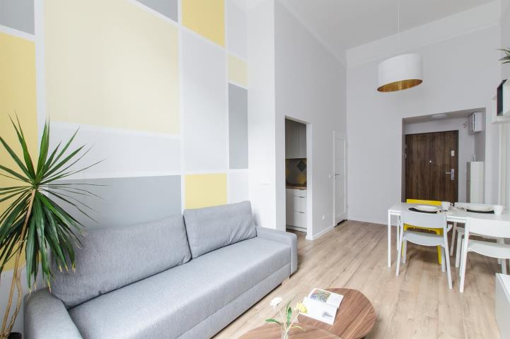 Piękna kawalerka w centrum - Widok 2