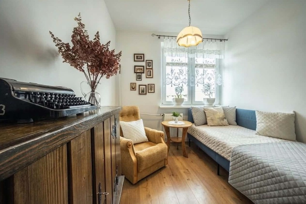 Apartment in Łódź, Karolew-Retkinia Wschód, Polesie - Widok 4