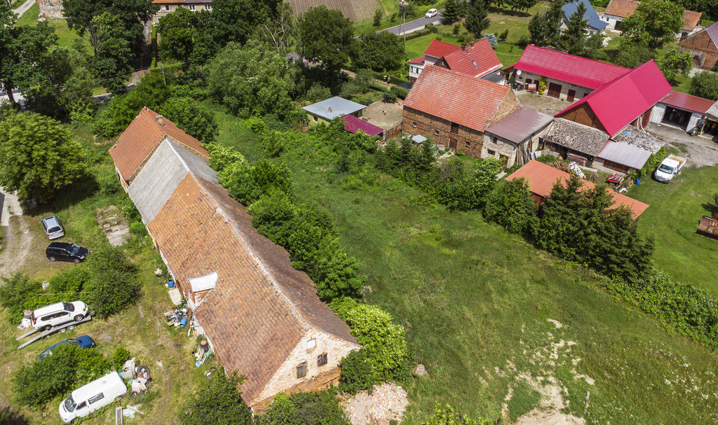 Działa z budynkiem gospodarczym Bożnów - Widok 5