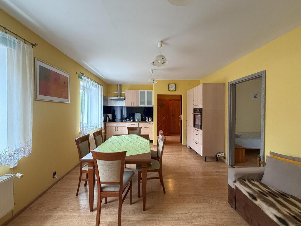 Lokal użytkowy 213 m² blisko centrum i rekreacji - Widok 2