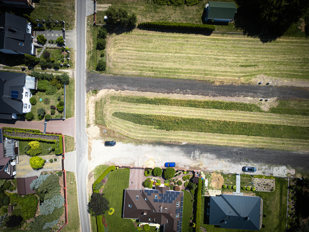 Działka budowlana przy drodze asfaltowej | 1184 m² - Widok 4