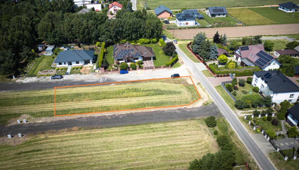 Działka budowlana przy drodze asfaltowej | 1184 m² - Widok 2