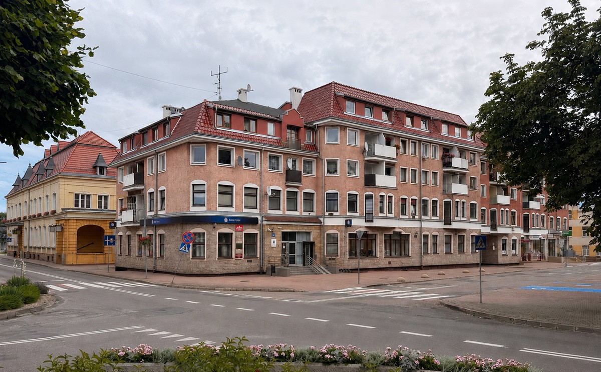 Łobez, ul. Wybickiego 2/7 - Widok 2