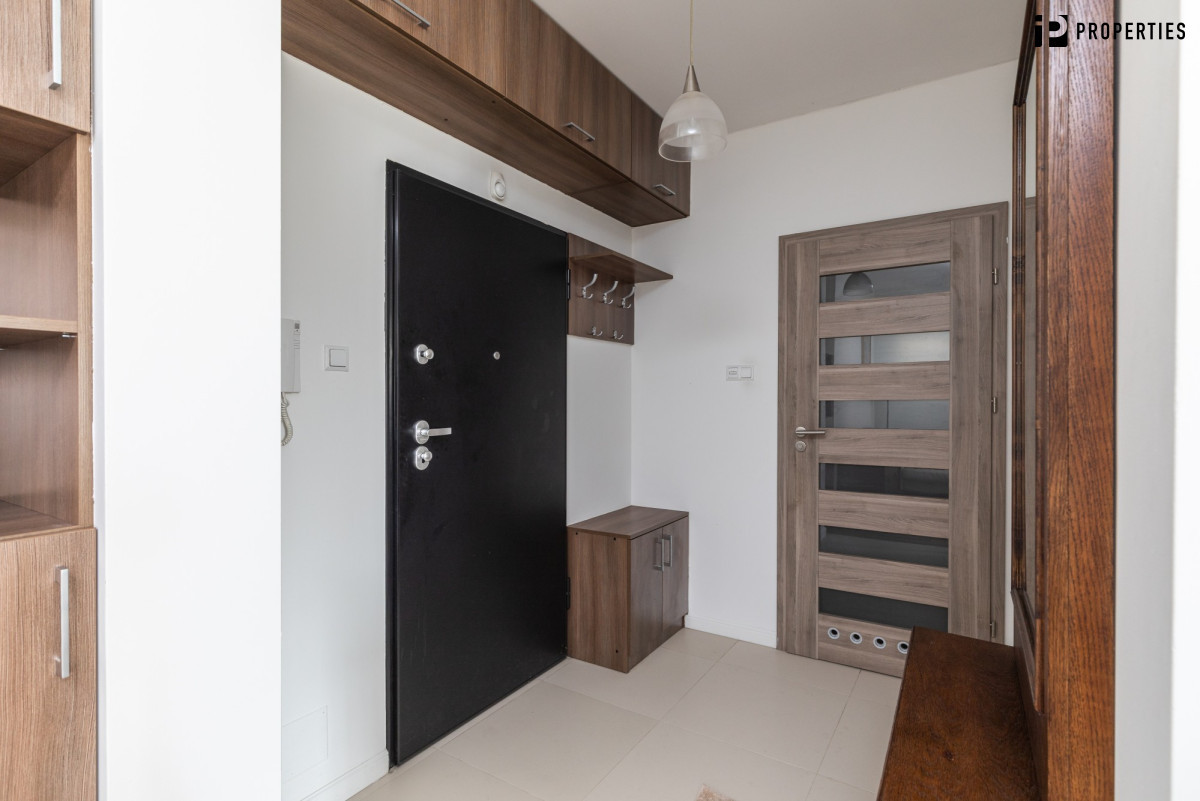 Apartment in Warszawa, Osiedle Młodych, Praga-Południe - Więcej