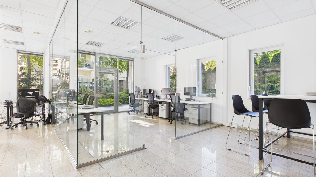 Επαγγελματικός χώρος, 117 m²