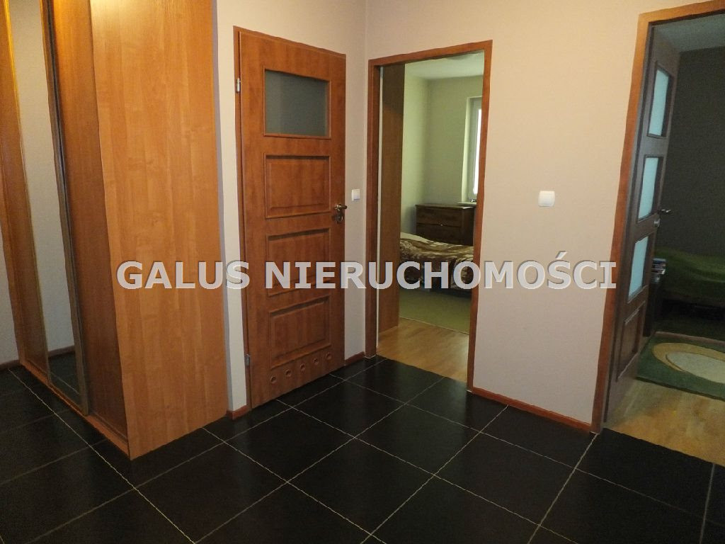 Marchołta - pokój do wynajęcia w mieszkaniu 3 pok