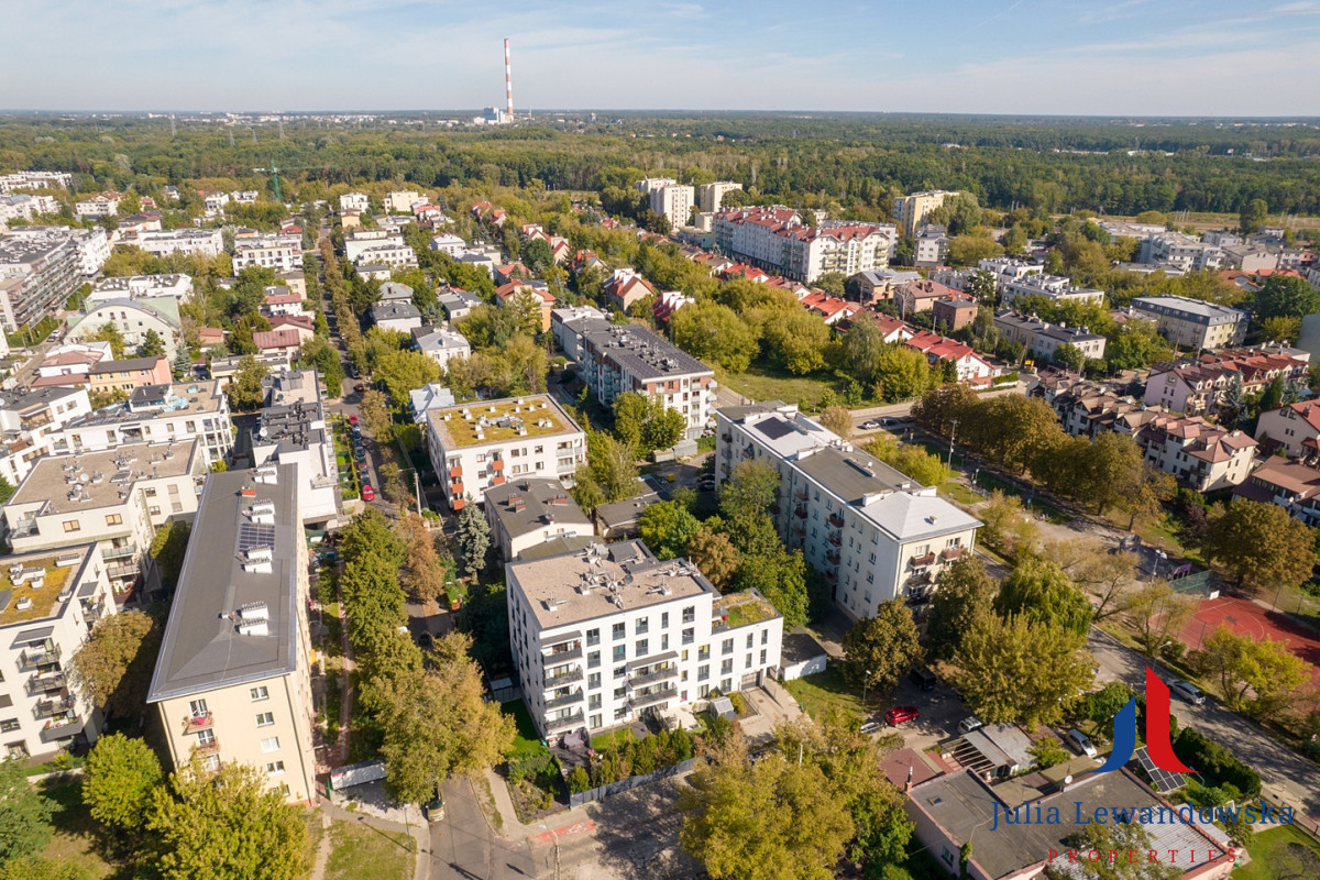 Działka inwestycyjna z potencjałem zabudowy - Widok 2
