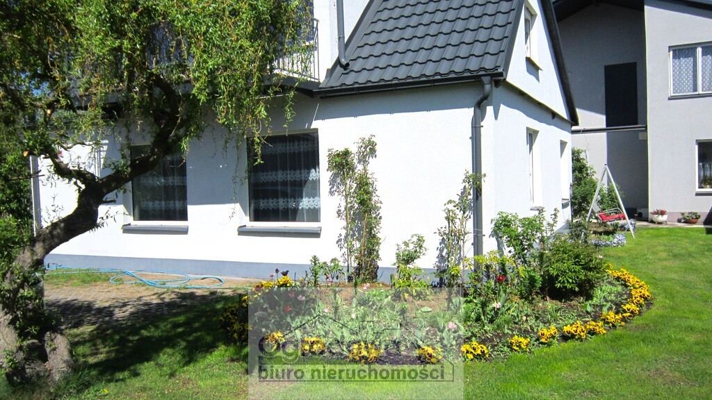 Casa, 250 m², terreny 1000 m²