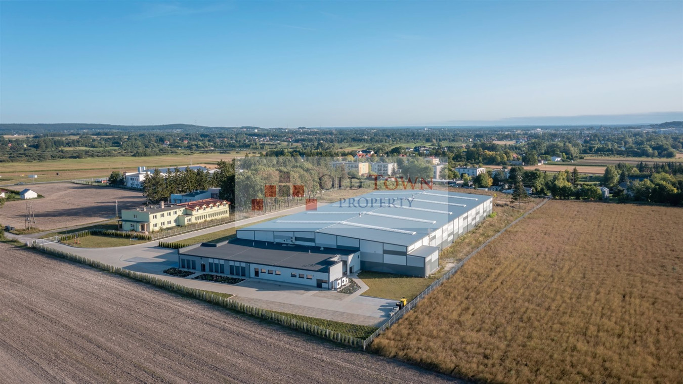 Hala 5600 m2 na działce 2,8 ha Chełm