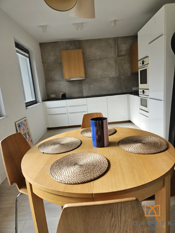 121N_Apartament os. Bażantowo, MODERNA