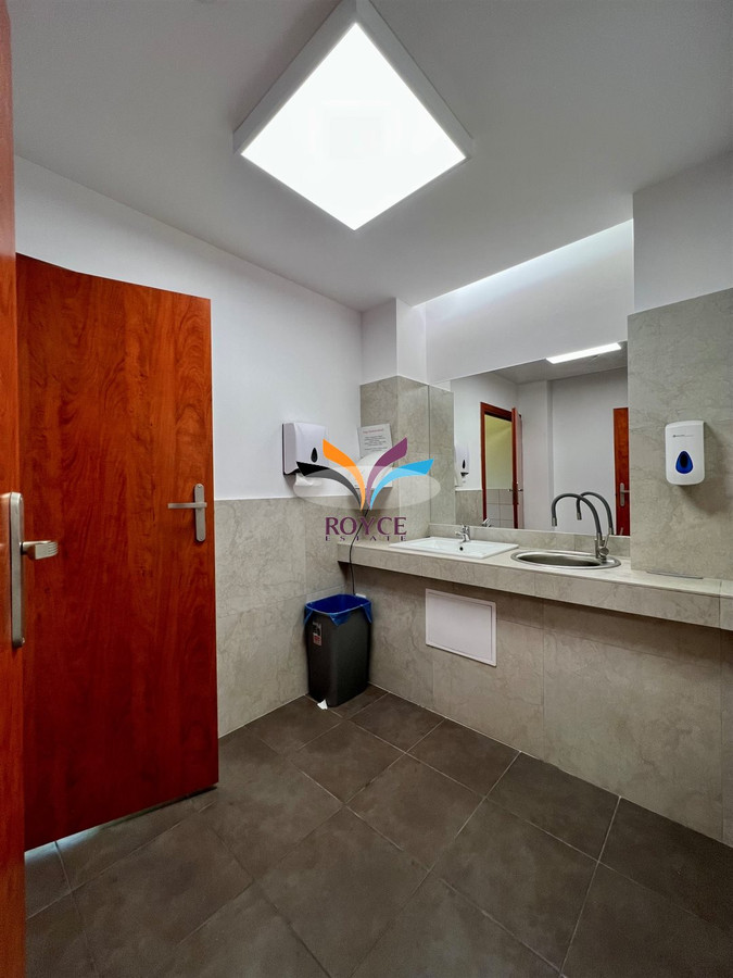 jedno pomieszczenie biurowe 26,17 m² klima parking - Widok 5