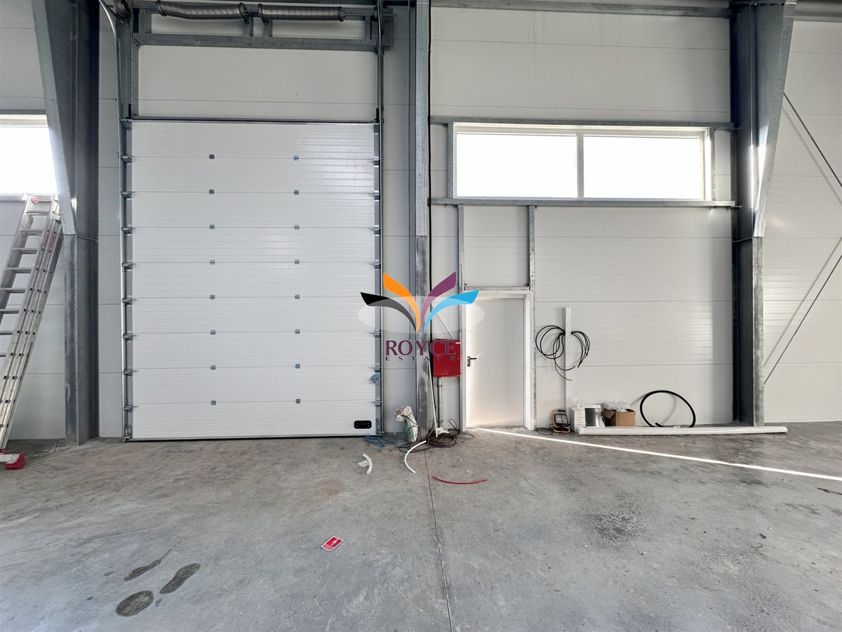 Magazyn 326 m² parking klima 8 m wysokości - Widok 3