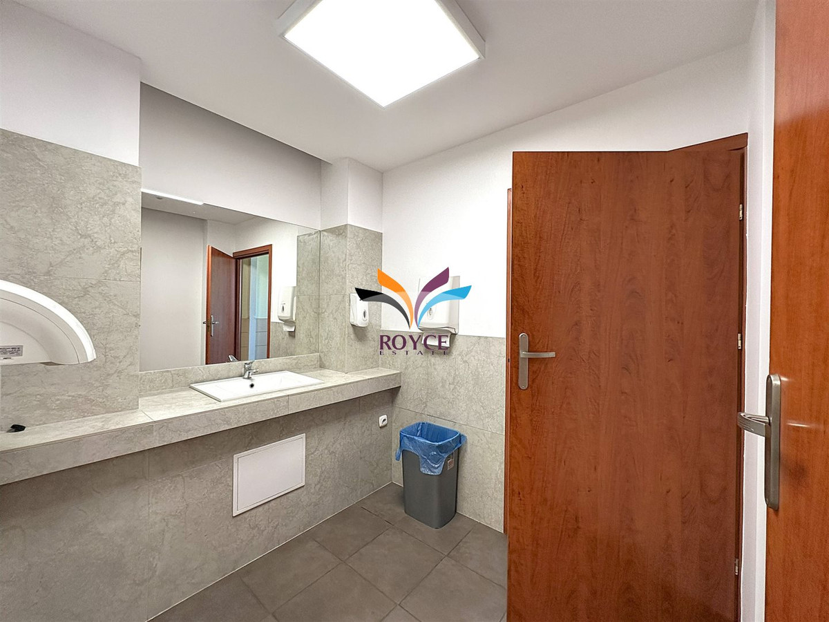 jedno pomieszczenie biurowe 26,17 m² klima parking - Widok 4