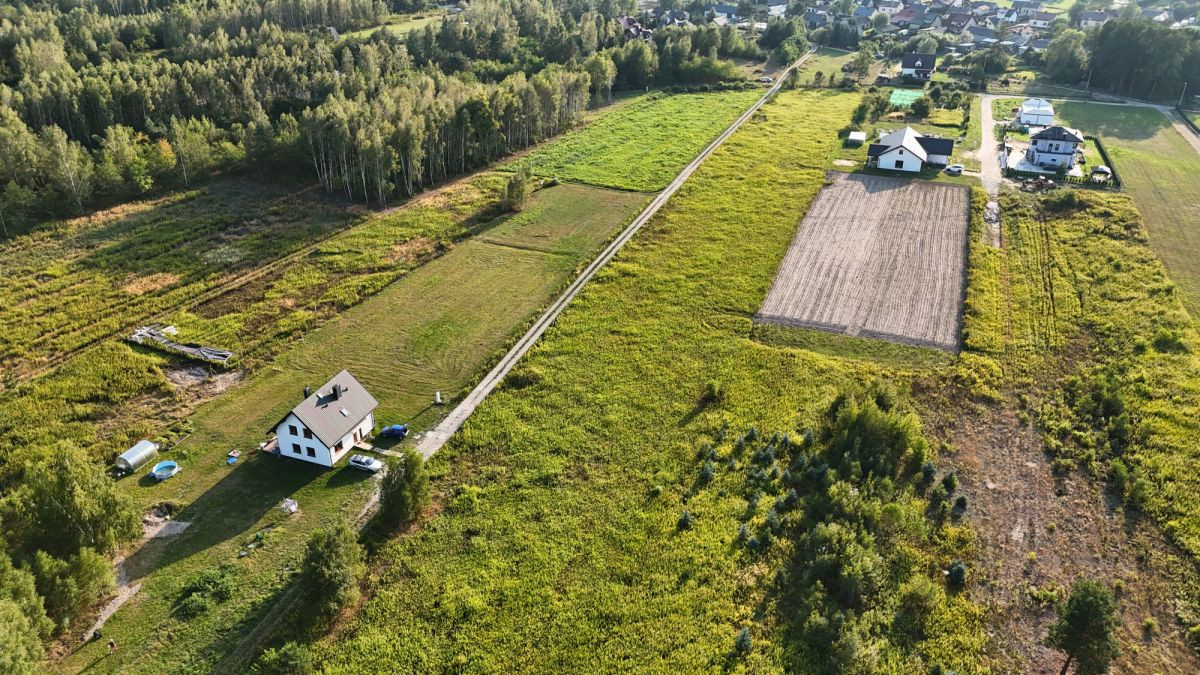 Działka budowlana | 1238 m² | las - More