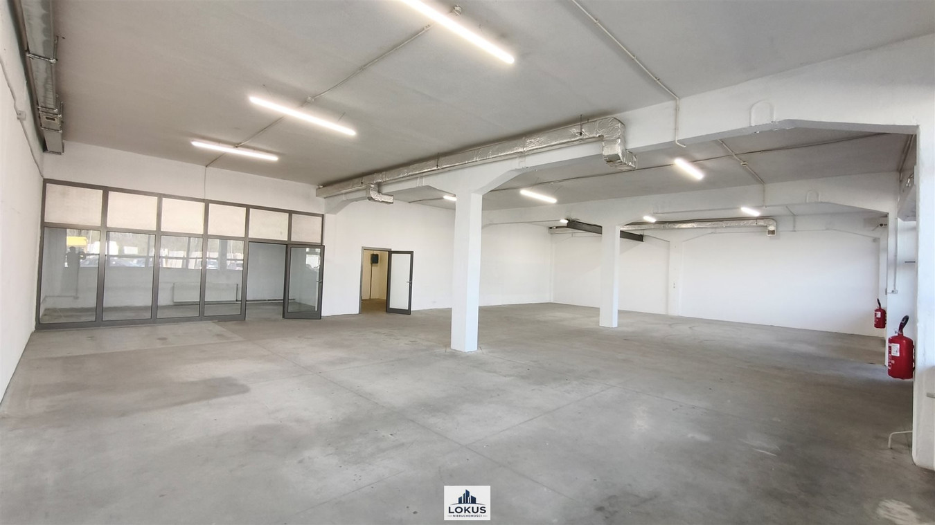 Lokal handlowo-magazynowy 268 m² brama parking - Widok 4