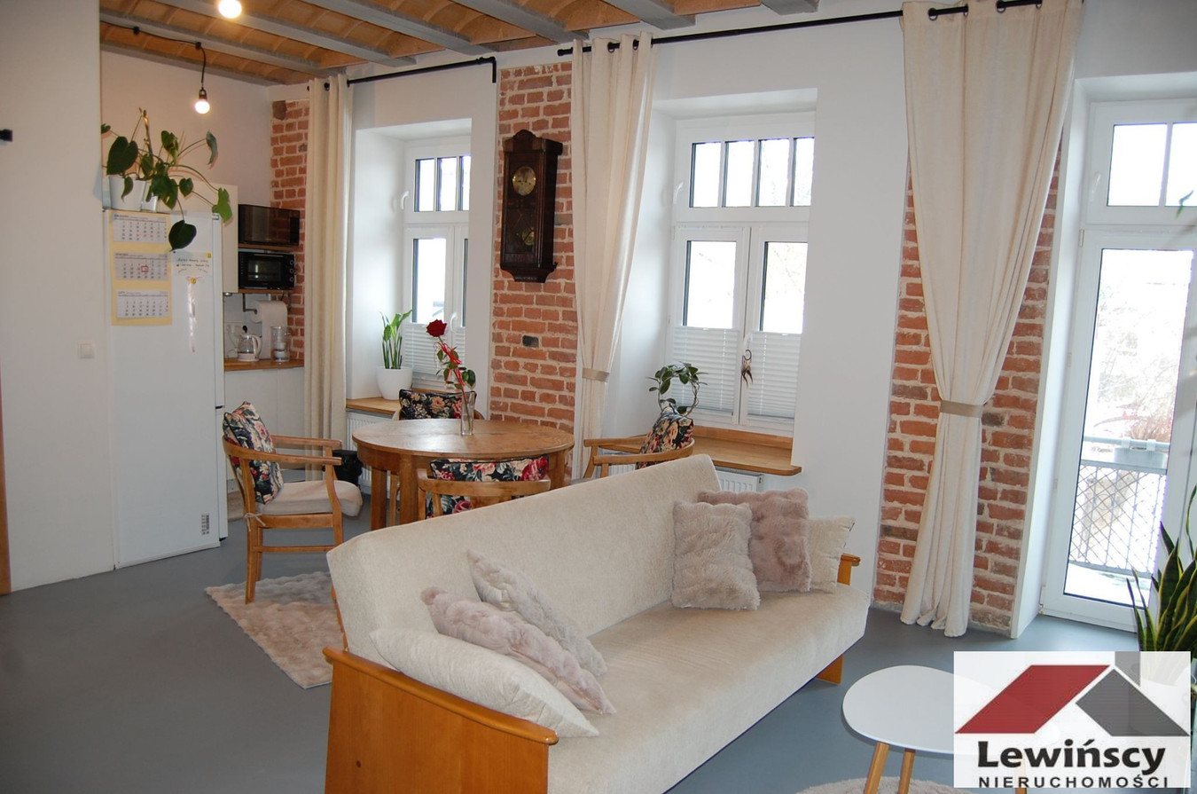 Mieszkanie w dwóch pokojach 43,5 m² z balkonem - Widok 2
