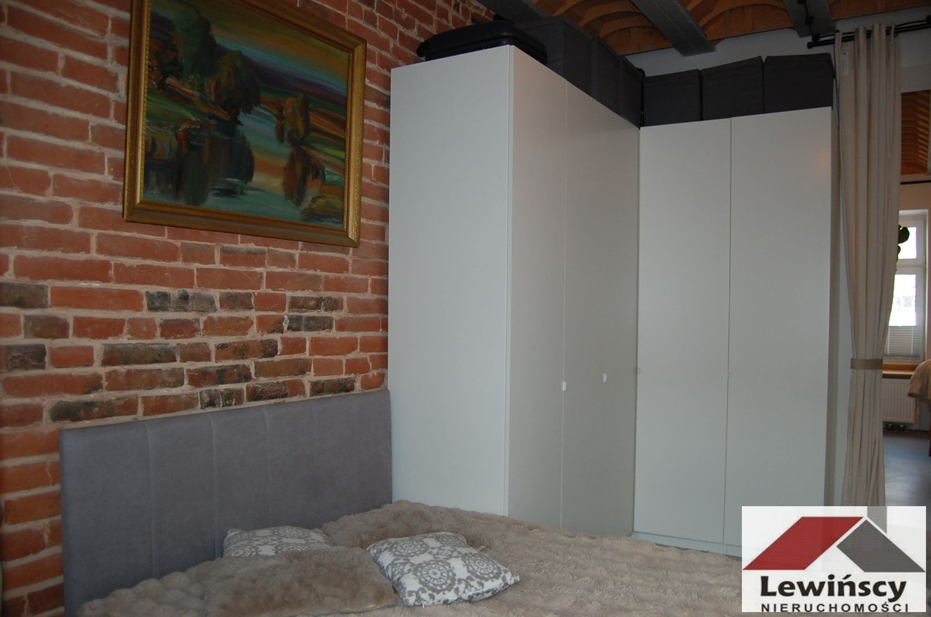 Mieszkanie w dwóch pokojach 43,5 m² z balkonem - Więcej
