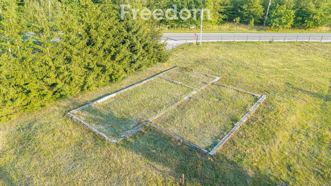 Działka z pozwoleniem na budowę | 2232 m² - Więcej
