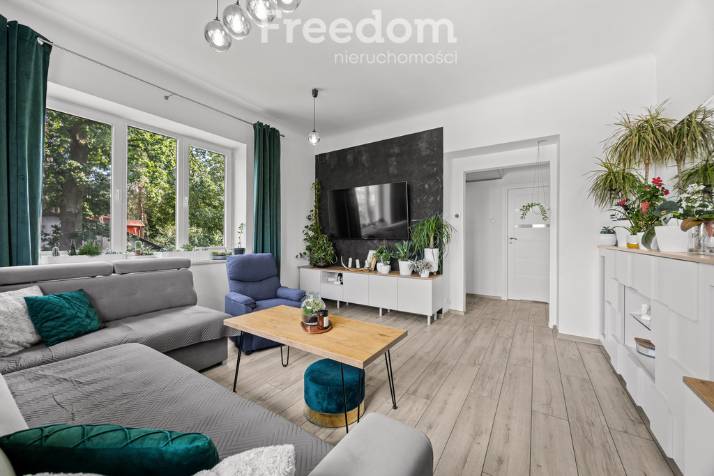 Ustawne 2 mieszkania (115m²) + poddasze, ogród i garaż. Piaseczno