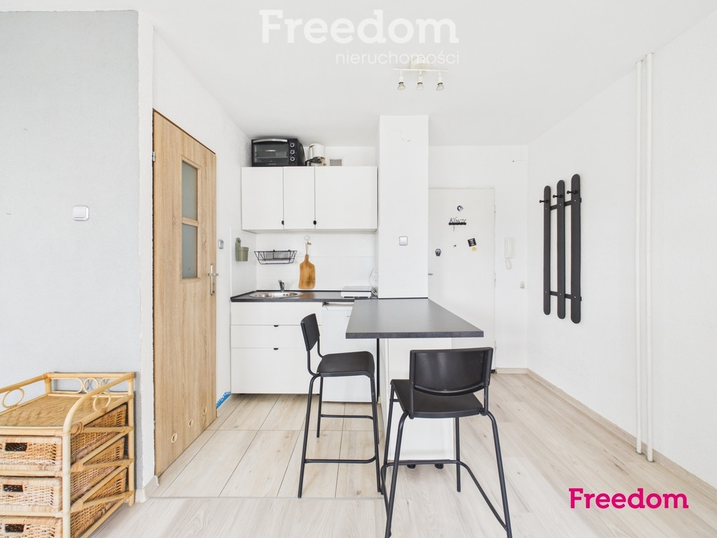 Kawalerka, 1-pok, 26 m², balkon, widok, zwierzęta - Widok 2